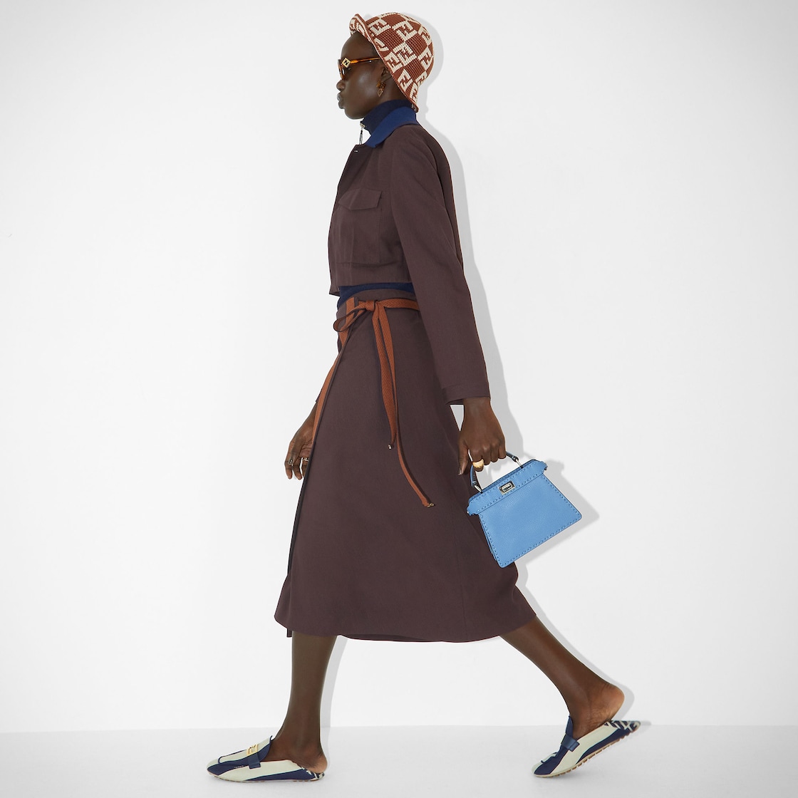 Peekaboo ISeeU Petite With 306 Hand-Sewn Topstitches - Image 5